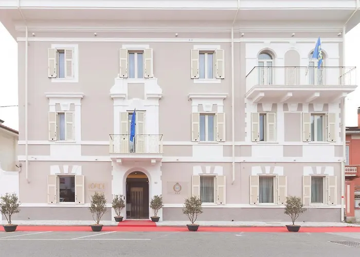 Doride Suites Boutique Hotel